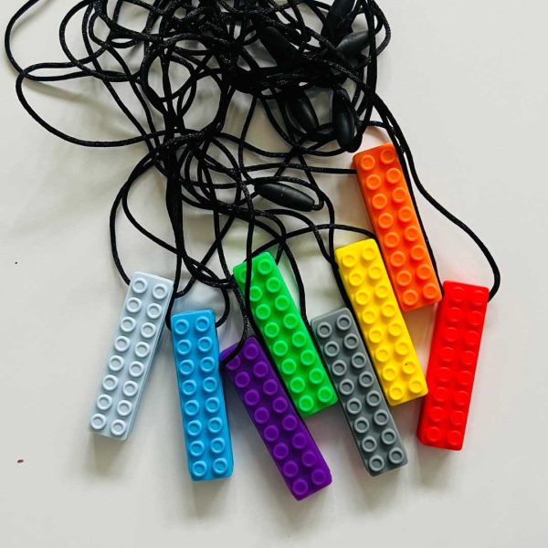 Collar sensorial de Lego de silicón